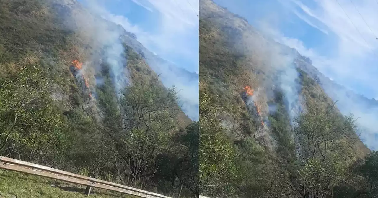 Combaten un incendio en la zona del paredón del Dique San Roque: es el único foco activo del país | Ciudadanos | La Voz del Interior