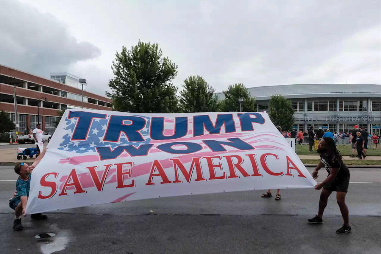 Trump rally goers declare Trump 'king,' praise his 'Christian values'