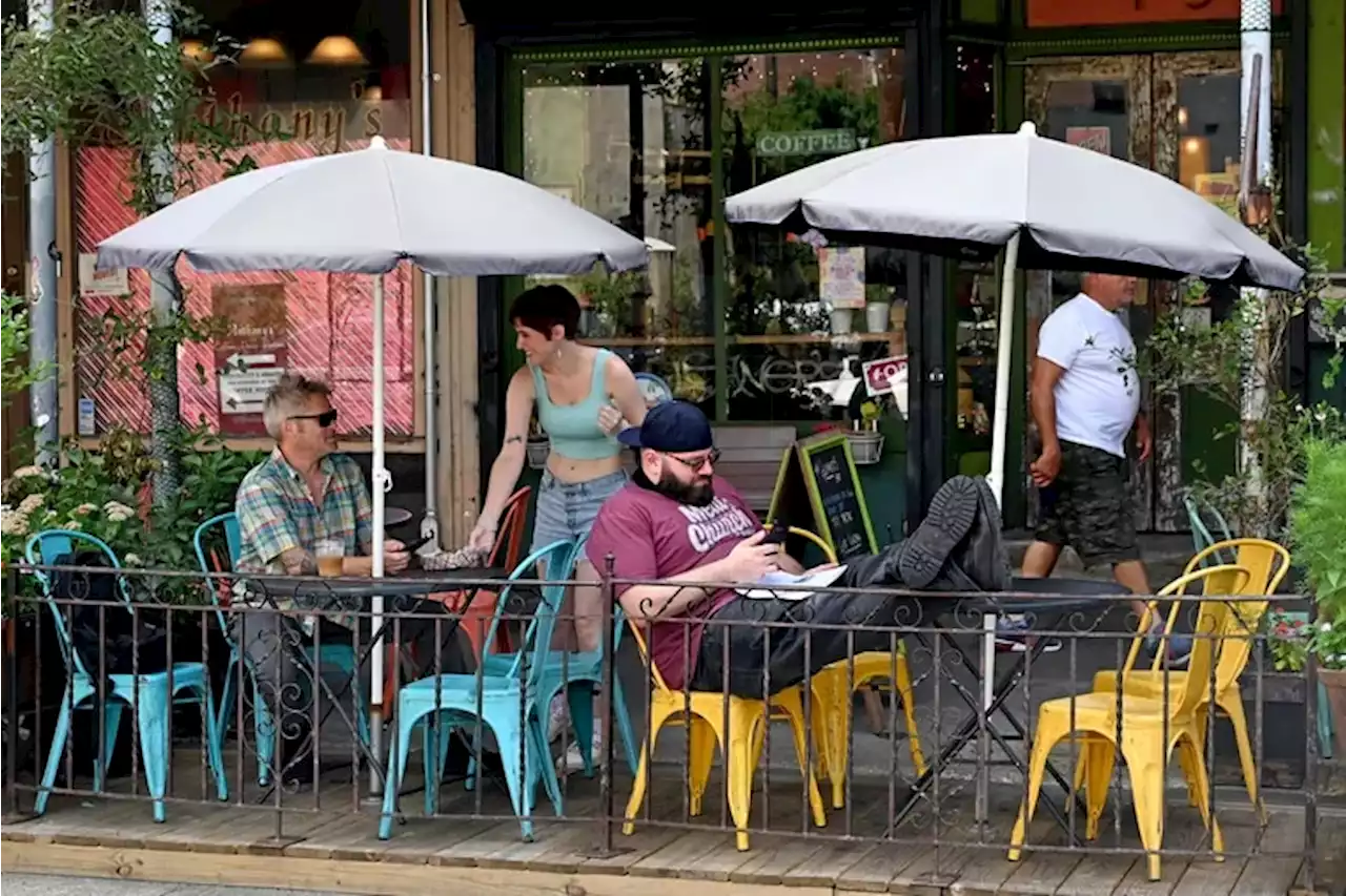 Philly’s sidewalk cafe vigilante | Morning Newsletter