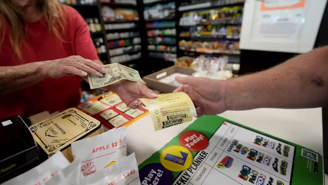 Mega Millions jackpot climbs to $1.05 billion