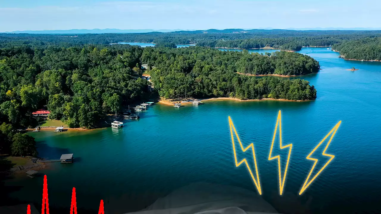 Man Dies by Electrocution After Jumping Into Lake Lanier