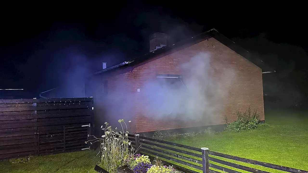 Politimand opdagede brand, da han luftede hund