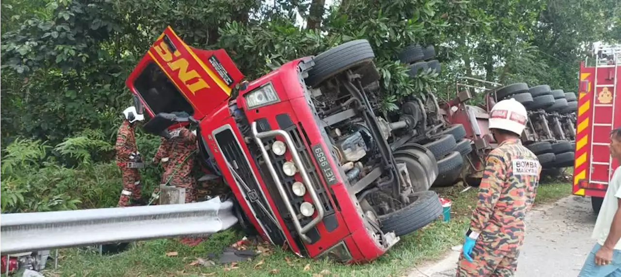 Pemandu, kelindan maut lori terbalik