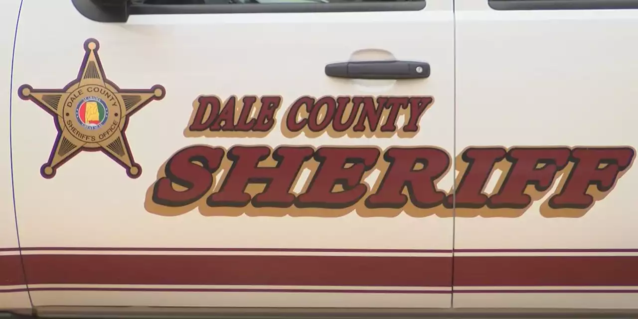 Man killed by pack of dogs in Dale County, sheriff says