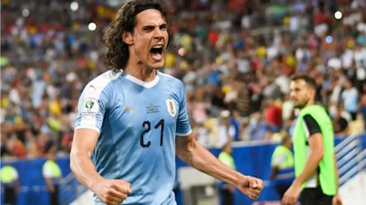 Llegó Cavani, se hace la revisión médica y lo presentan en la Bombonera