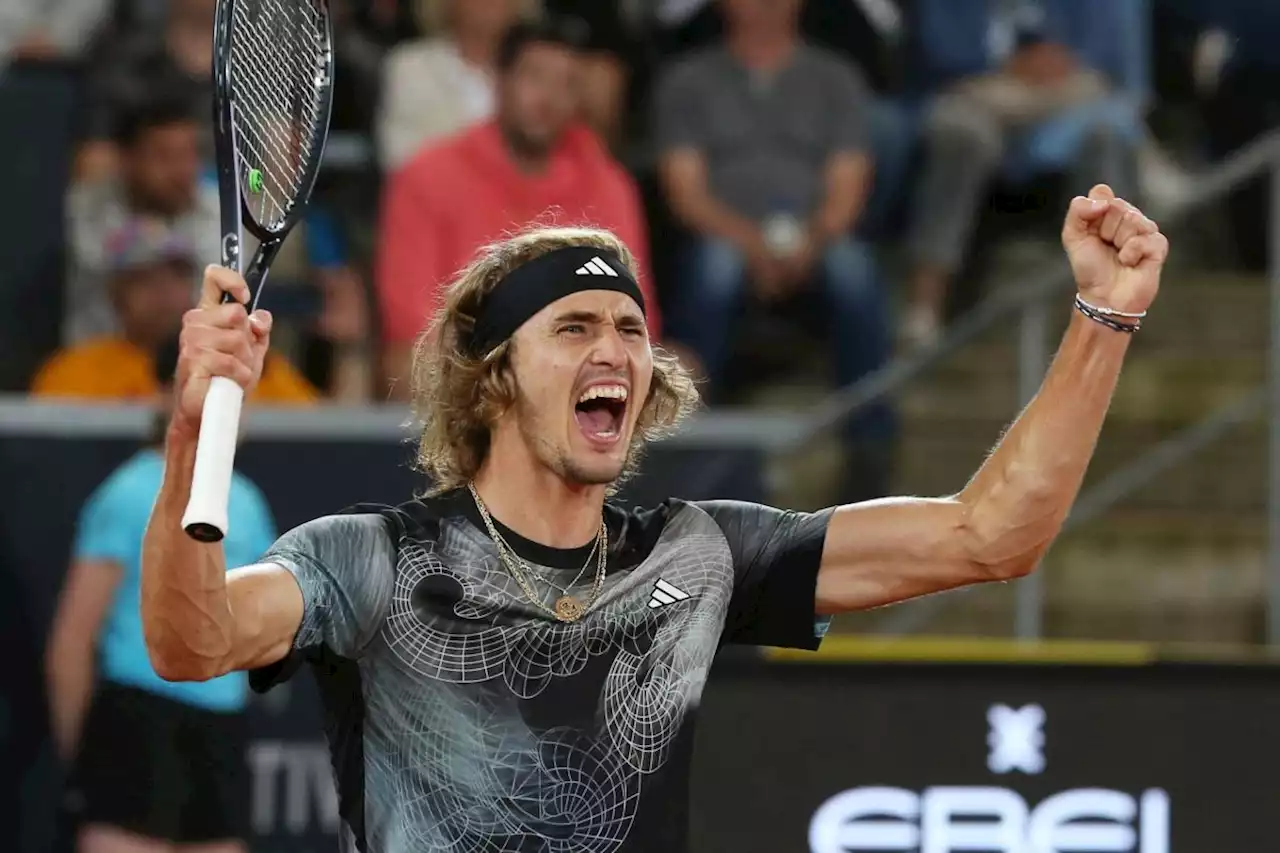 Zverev akhiri paceklik gelar di Hamburg