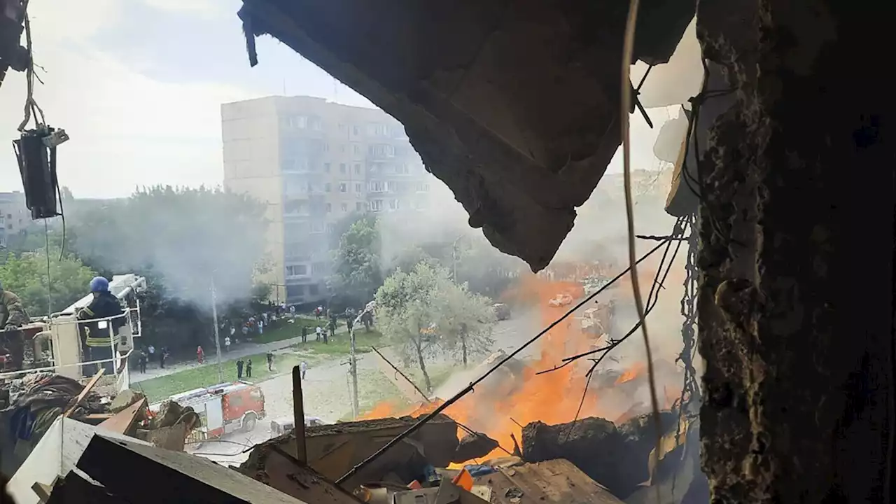 Ukraine says Russian missiles hit another apartment building and likely trapped people under rubble