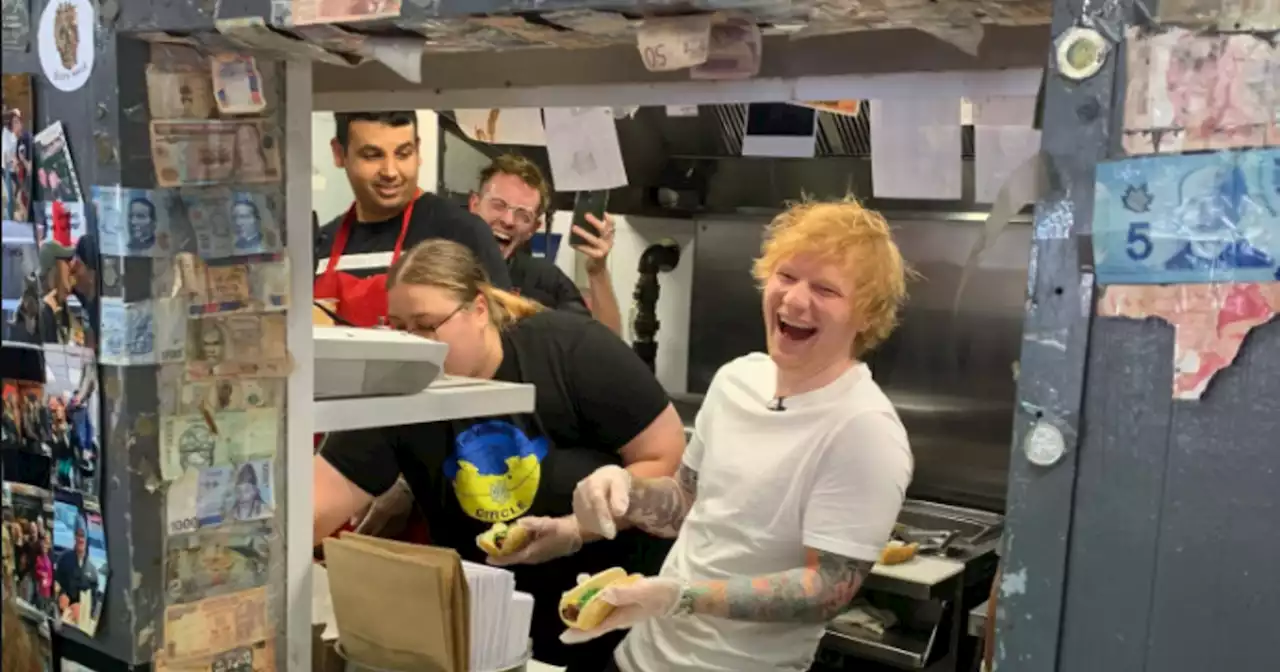 Ed Sheeran serves Chicago hot dogs at The Wieners Circle