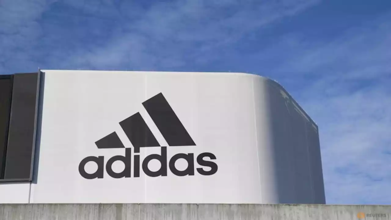 Manchester United renews Adidas partnership in $1.1 billion 10-yr deal