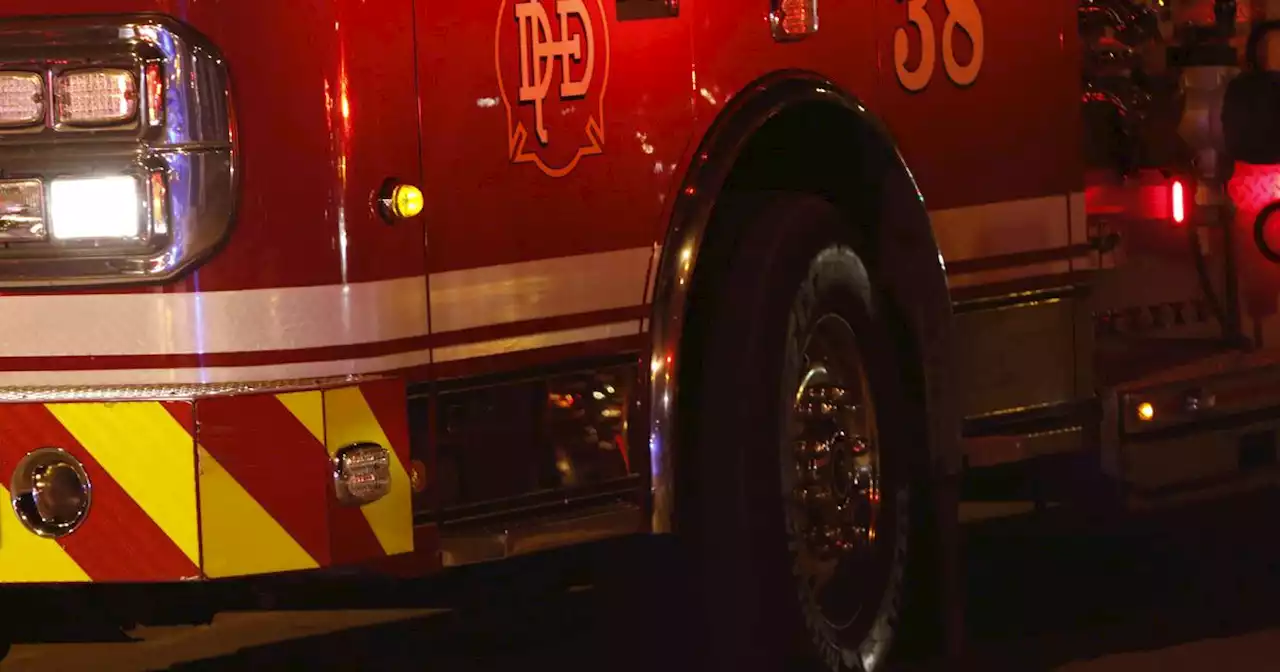 Large grass fire reported Sunday afternoon in southern Dallas, officials say