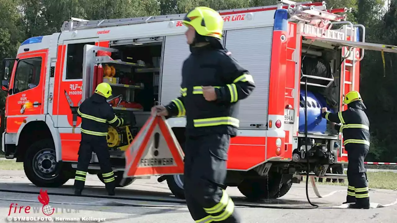 Tirol: Motorradfahrer nach Pkw-Kollision bei Steeg gegen Tunnelwand geschleudert → 26-Jähriger nur leicht verletzt