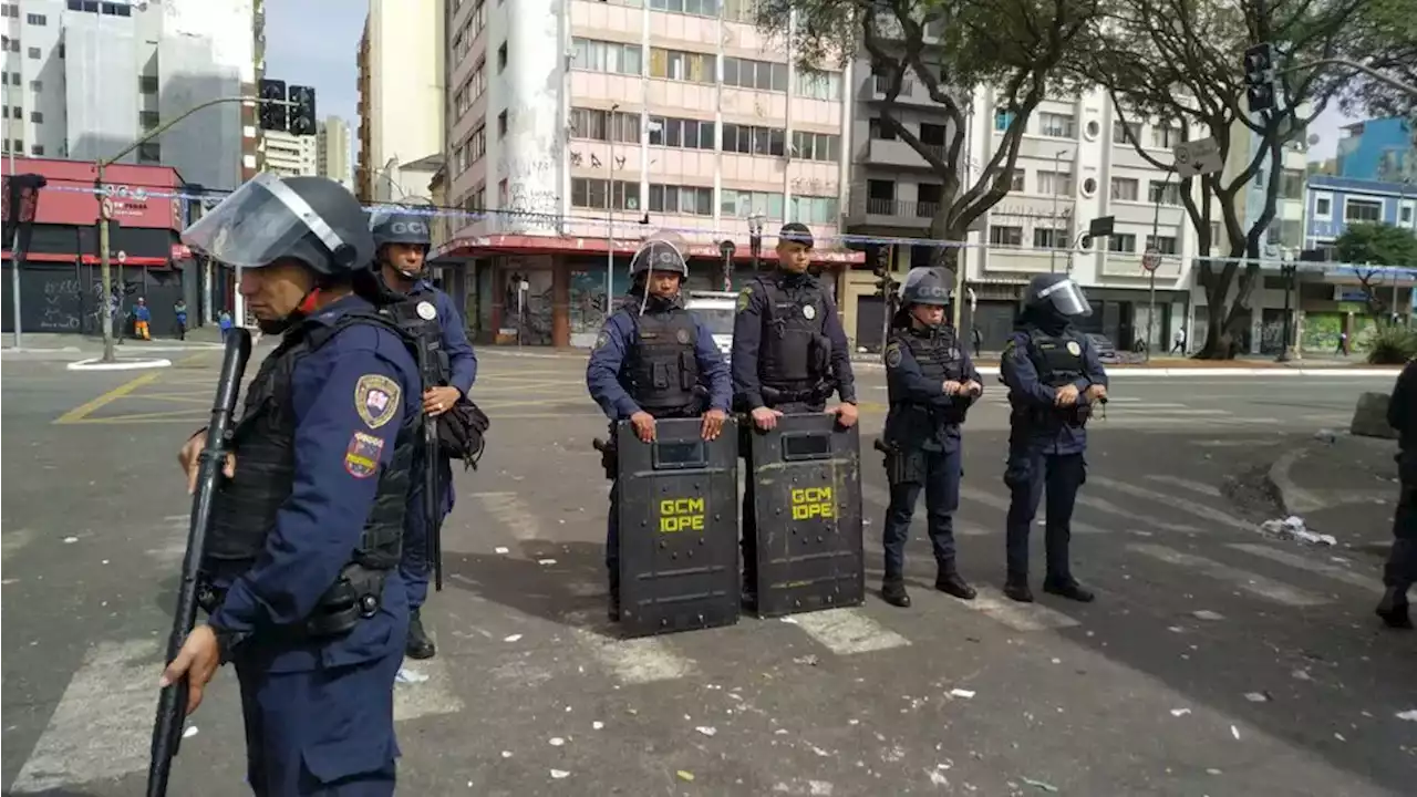 Polícia de SP prende 15 pessoas e apreende drogas K em operação na Cracolândia neste domingo