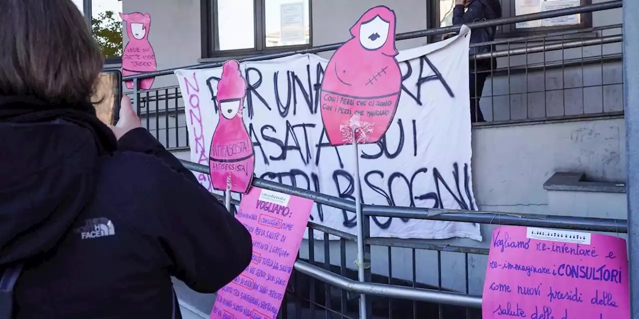 La contestata “stanza per l'ascolto” per le donne che vogliono abortire a Torino - Il Post