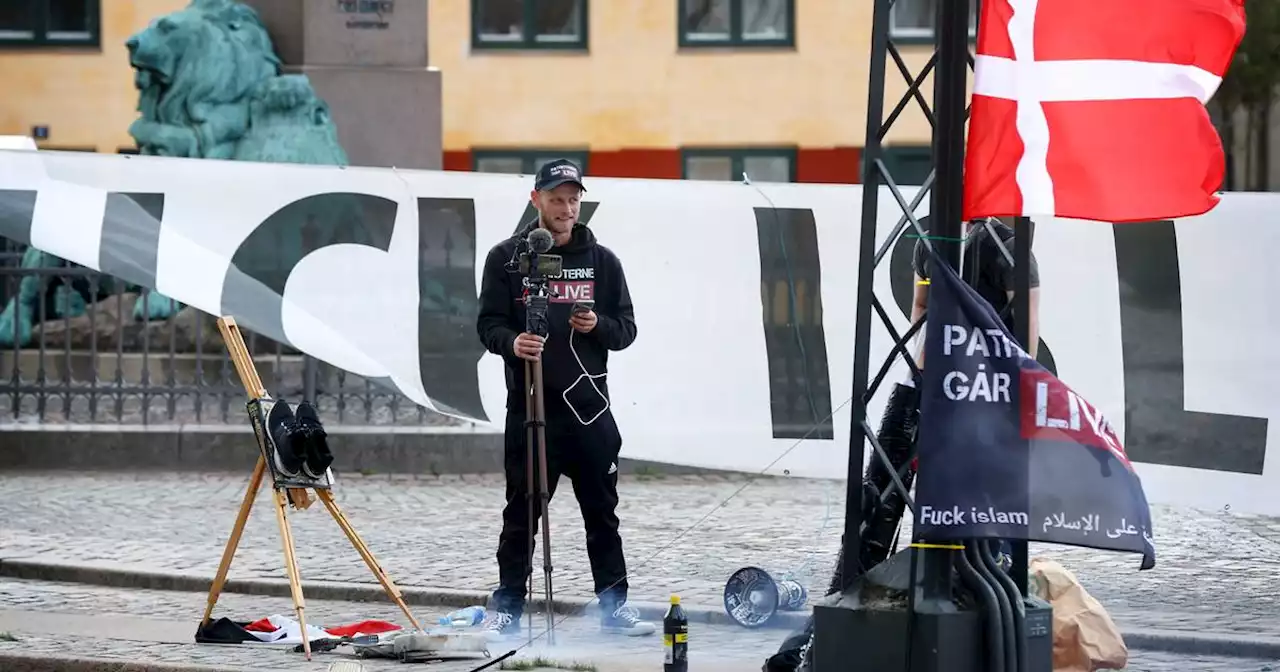 Professorer afviser, at en lov mod koranafbrænding er en glidebane: »Det er sådan, et demokrati fungerer«