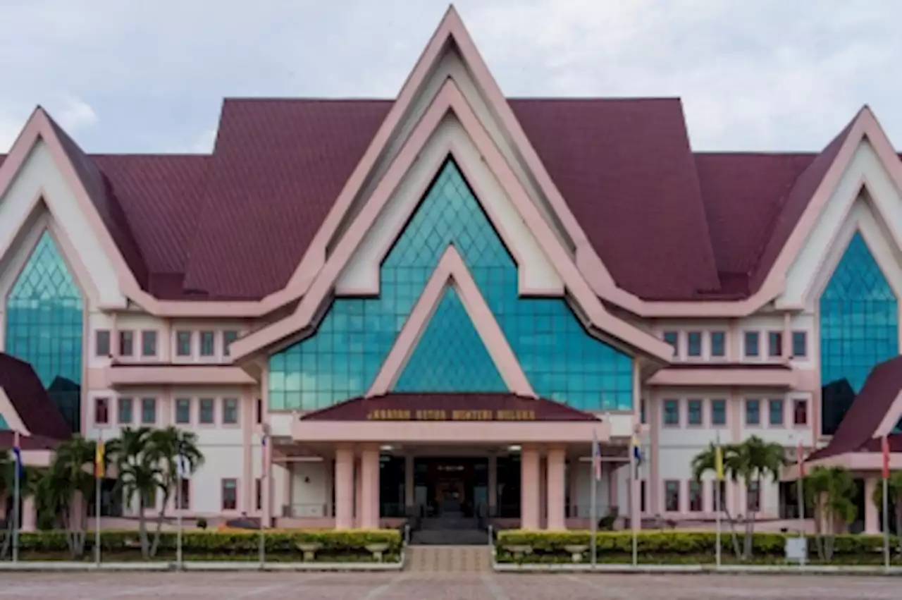 CM: Melaka State Assembly passes constitutional amendment related to party hopping