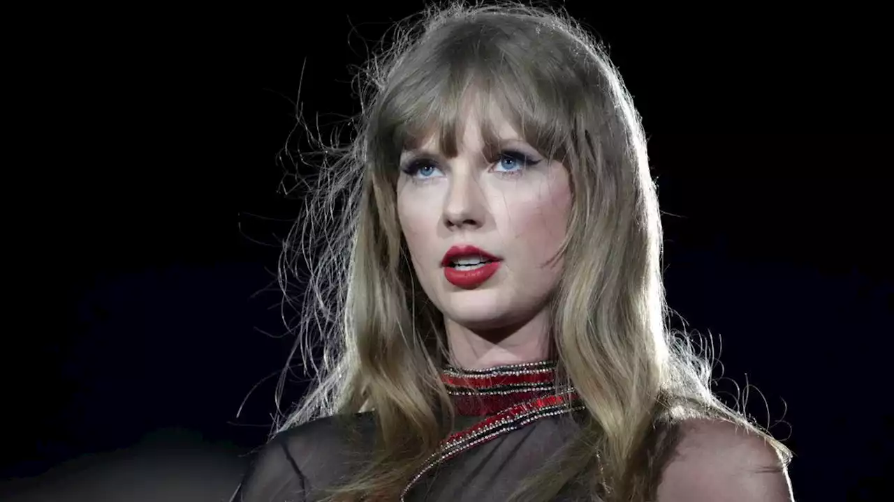 One Well-Timed Wink at Her Eras Tour Show Over the Weekend Sends Taylor Swift Fans into a Frenzy