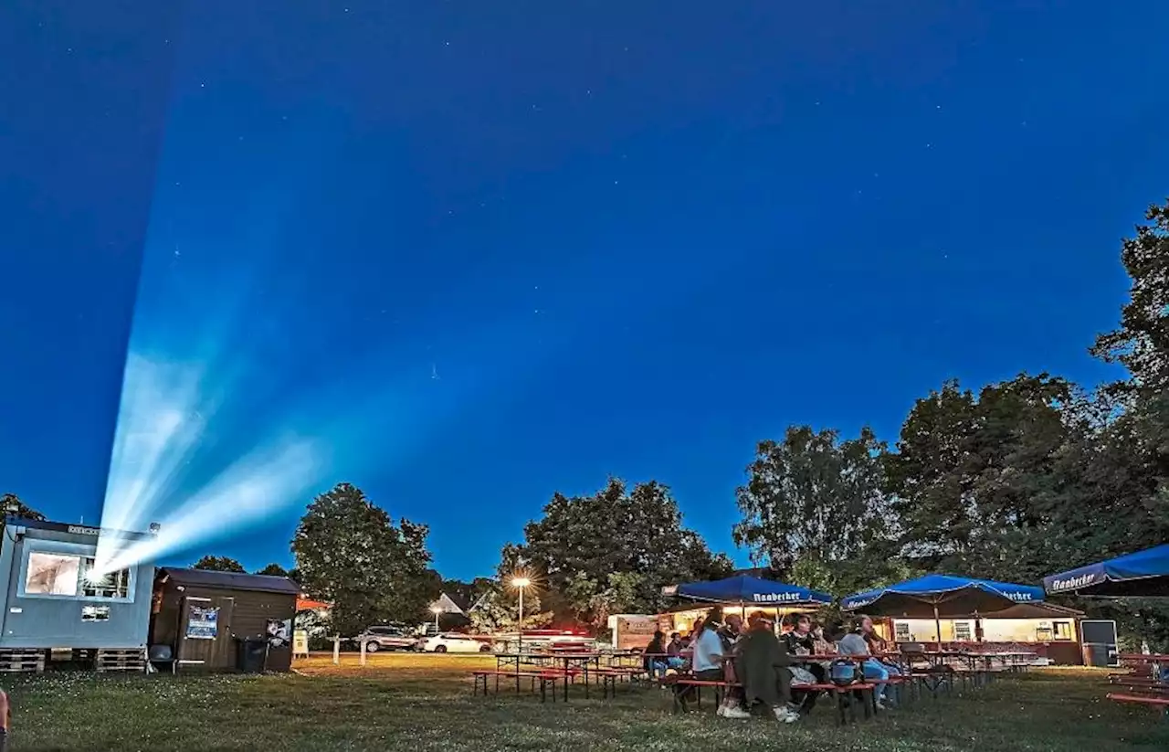 Vom Open-Air-Kino bis zum Steinzeit-Workshop ist in Schwandorf viel geboten