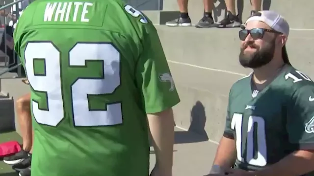 Eagles fans turn kelly green jersey release into 'basically a tailgate