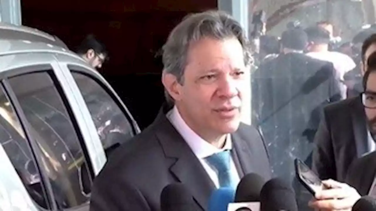 Haddad conversa com banqueiros às vésperas de reunião do Copom