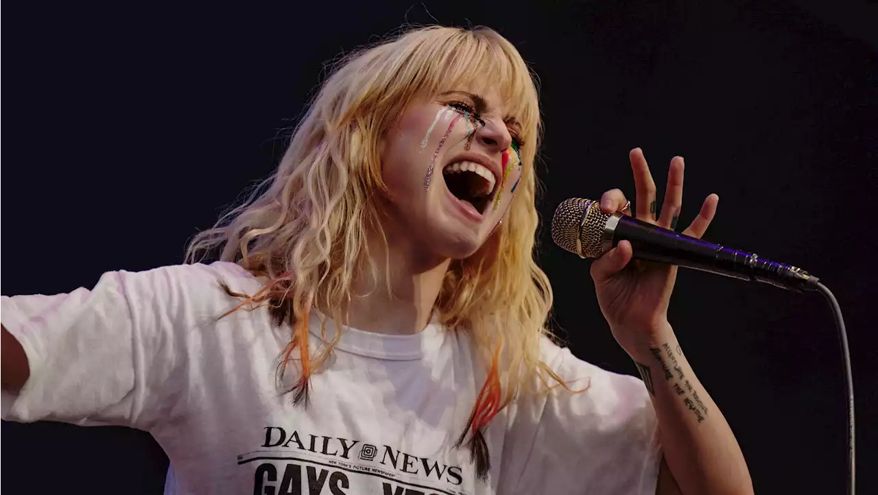 Paramore's Hayley Williams Reminds 'Internet Bros' That Hating Her Won't Make Rock Acts Love Them