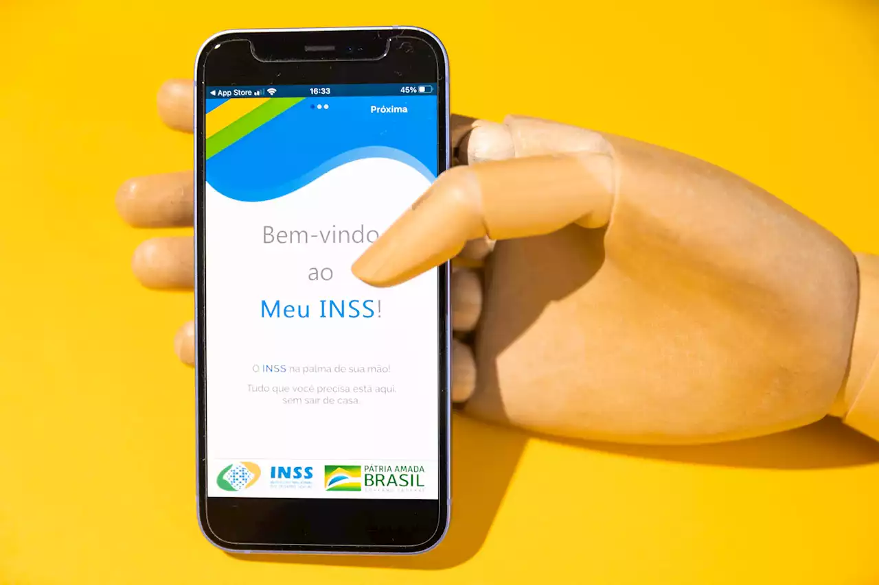 INSS aumenta análise de aposentadorias por robôs e nega benefício em seis minutos