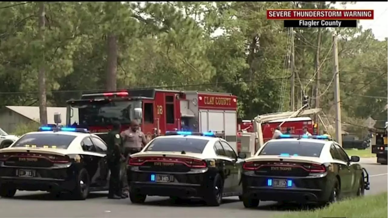 Clay County ambulance taking patient to hospital crashes into SUV on Old Jennings Road