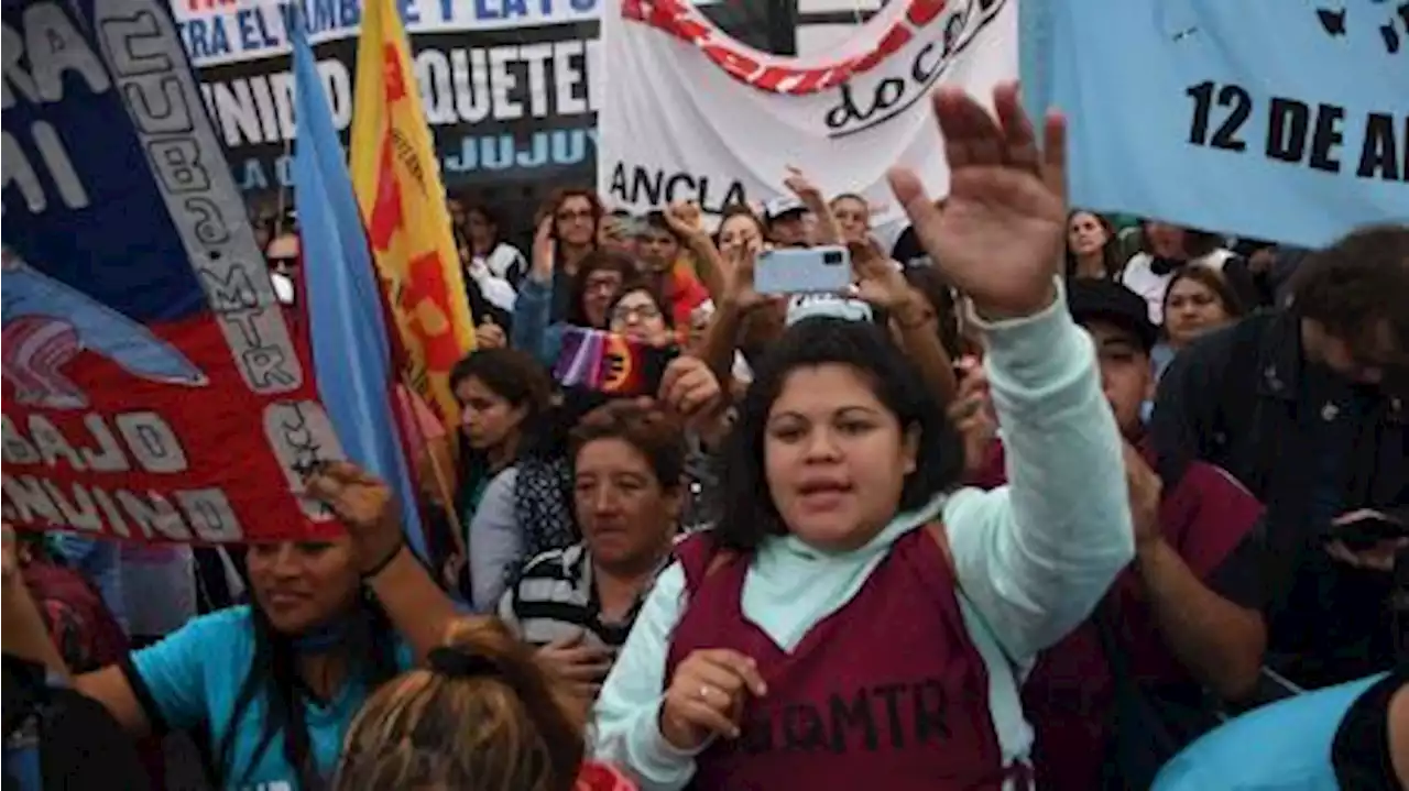 Organizaciones piqueteras realizan una jornada de protestas con foco en CABA