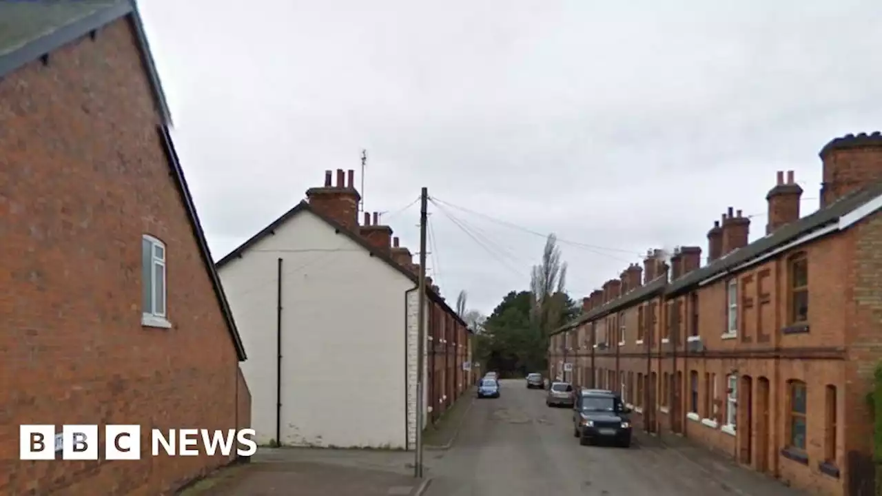 Melton Mowbray: Man admits stabbing neighbour at New Year's Eve party