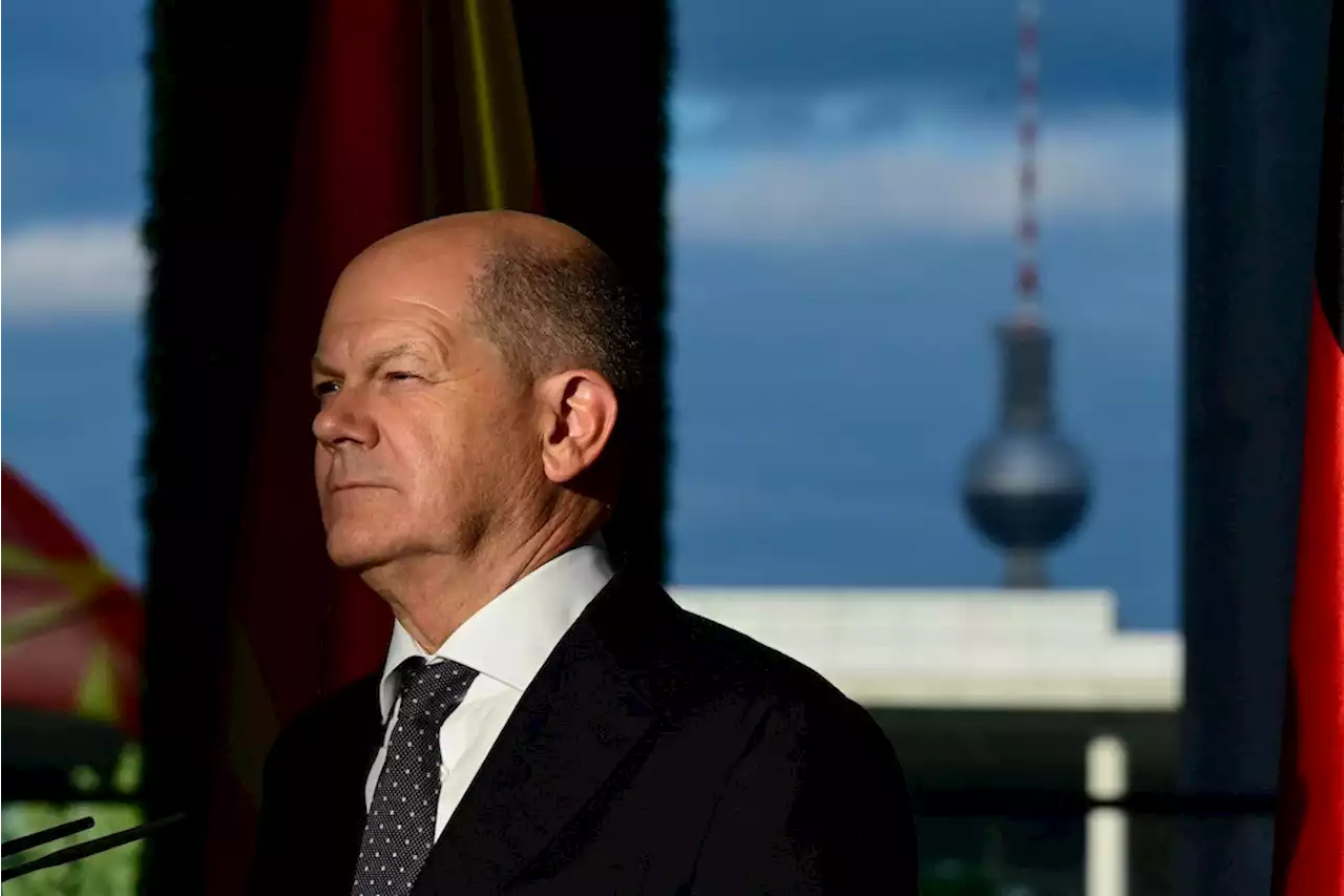 Telefonat mit Selenskyj: Olaf Scholz sichert Ukraine mehr militärische Unterstützung zu