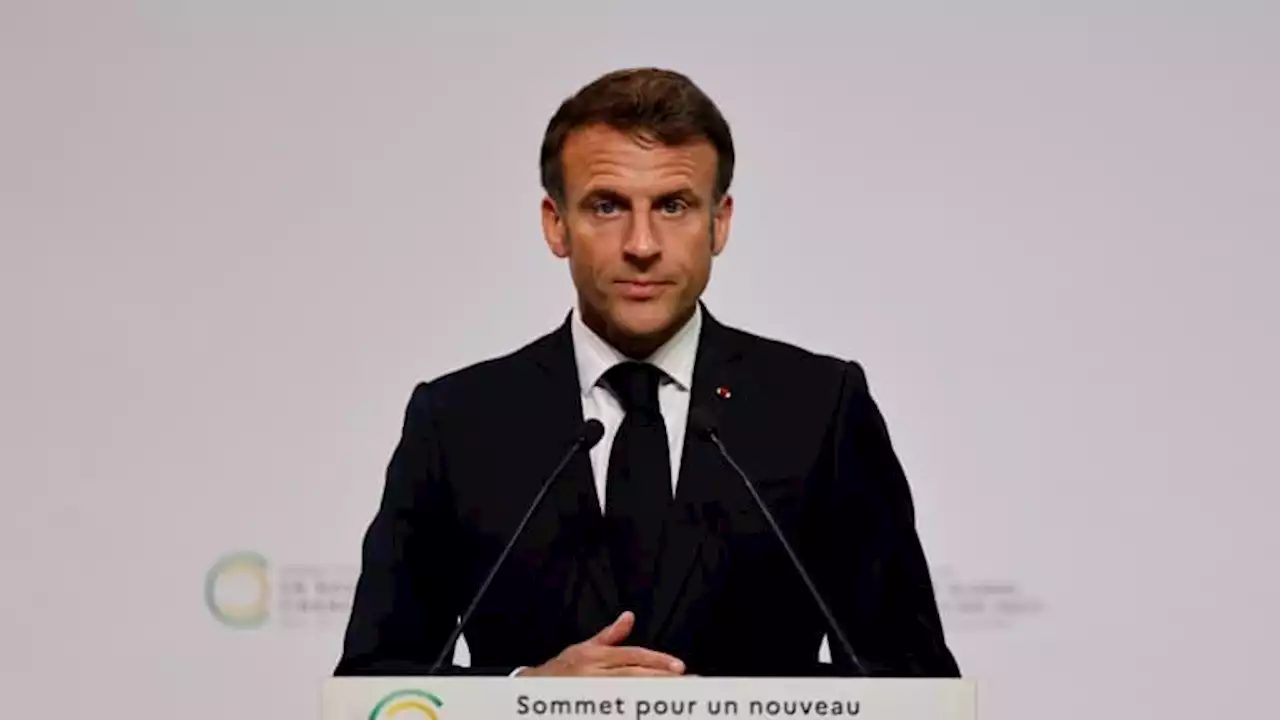 'Gilet jaune' accusée d'avoir traité Macron d''ordure': le parquet va demander la nullité