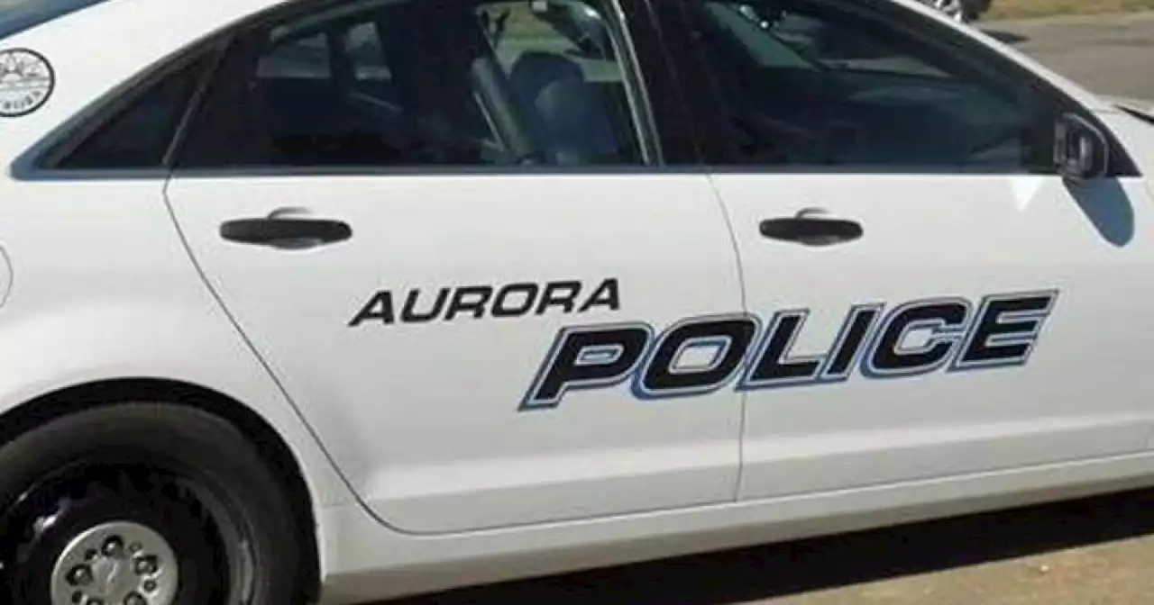 1 woman dead following car crash Monday night, Aurora police says