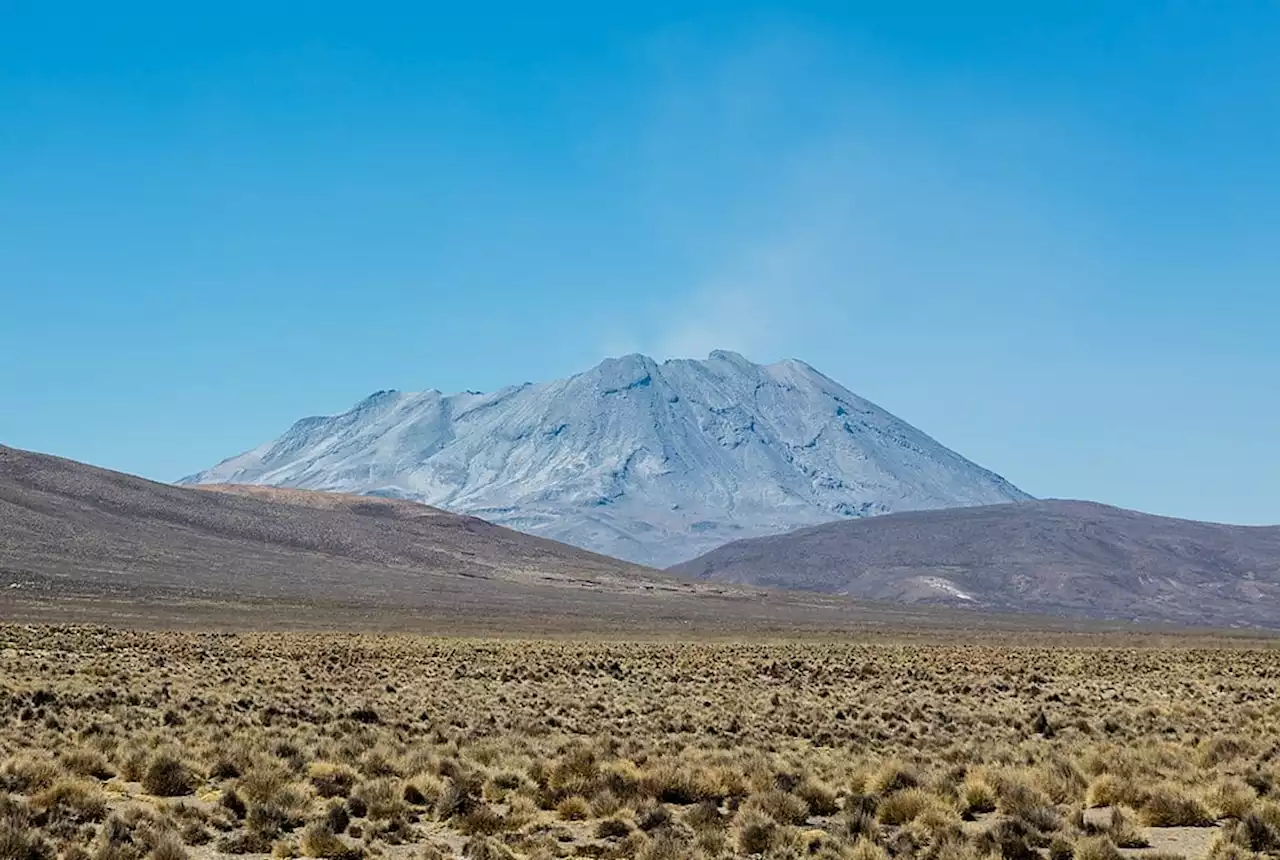 Peru to declare emergency status as Ubinas volcano rumbles