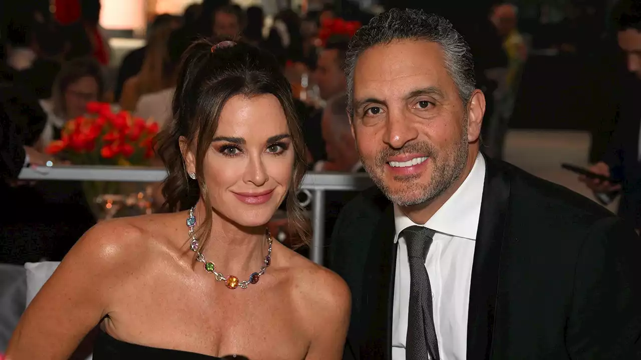 'RHOBH's Kyle Richards, Mauricio Umansky split after 27 years: report