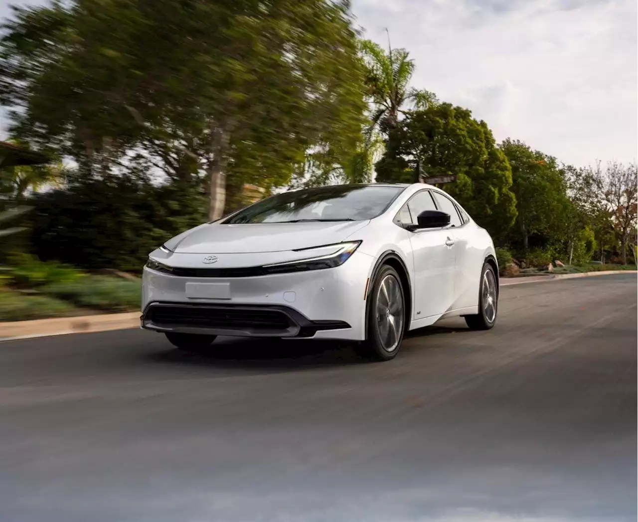 Toyota annonce une batterie miracle : une autonomie de 1 200 km avec un temps de charge de 10 minutes