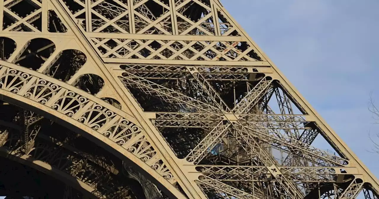 Eiffel Tower ‘riot’ photo is actually from Euro 2016 final - Full Fact