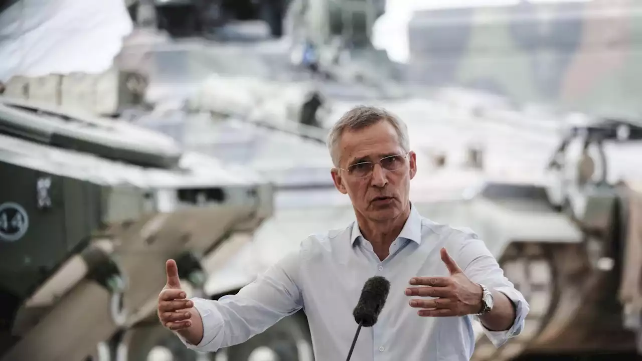 Avanti con Stoltenberg, l'unico che tiene unita la Nato (di L. Santucci)