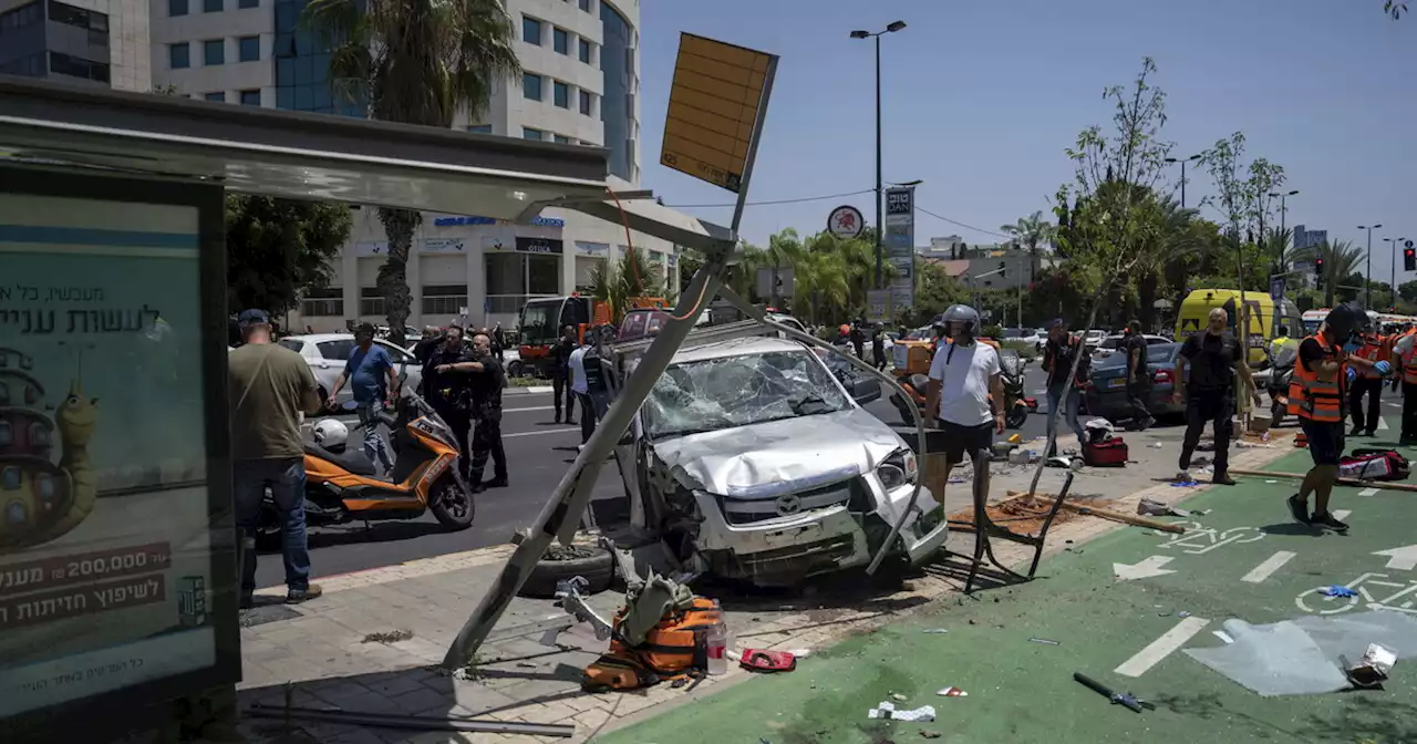 Attentato a Tel Aviv: i terroristi palestinesi rispondono all'operazione di Israele a Jenin