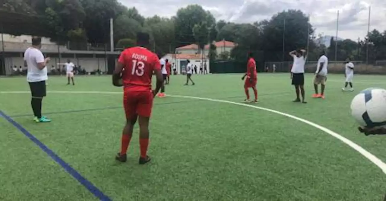 Dans les quartiers, un tournoi de football joue l’inclusion