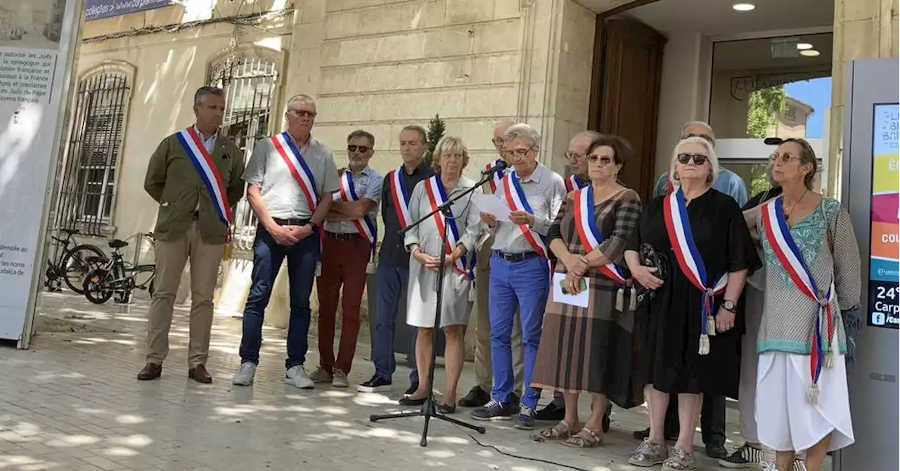 Émeutes : 'Les destructions pénalisent toute la population', déclare le maire de Carpentras