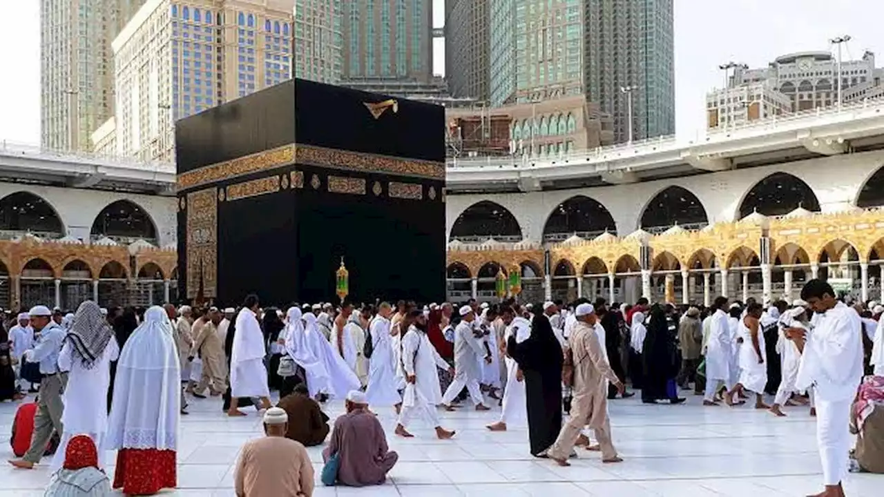 Hati-Hati Riya, Ini Hukum Pamer Haji dan Umrah di Medsos