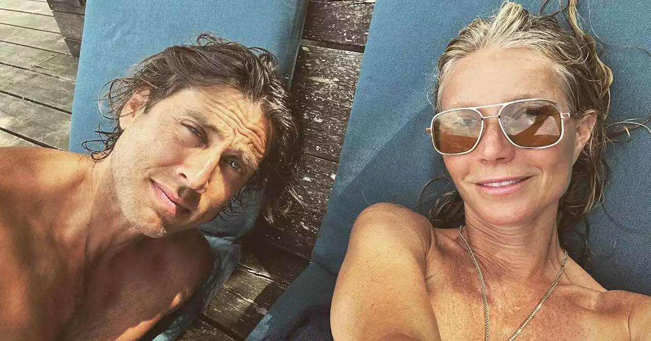 Ce selfie topless de Gwyneth Paltrow qui bronze (sans protection solaire) en Italie