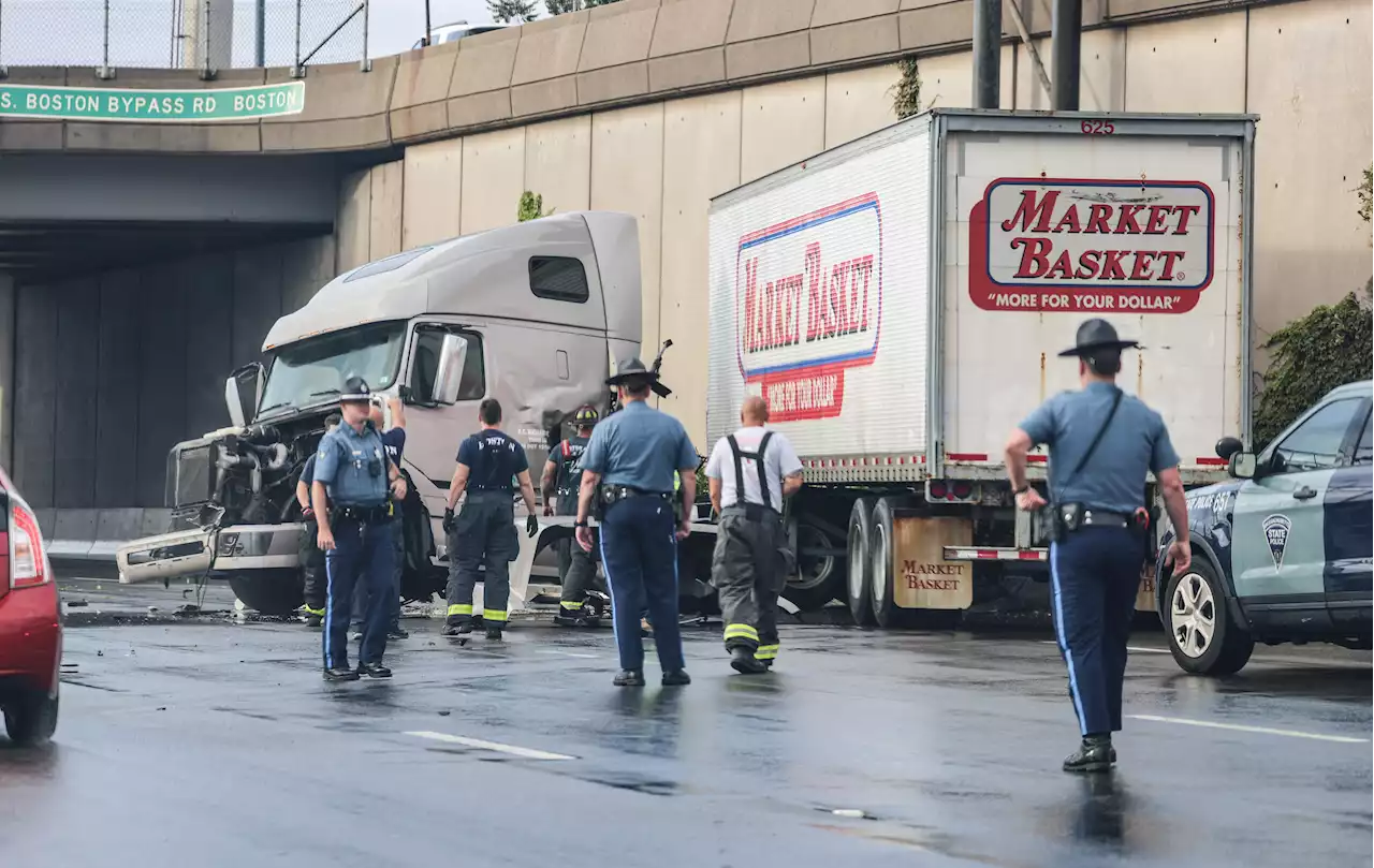 Separate truck crashes on I-93 in Boston lead to major traffic delays