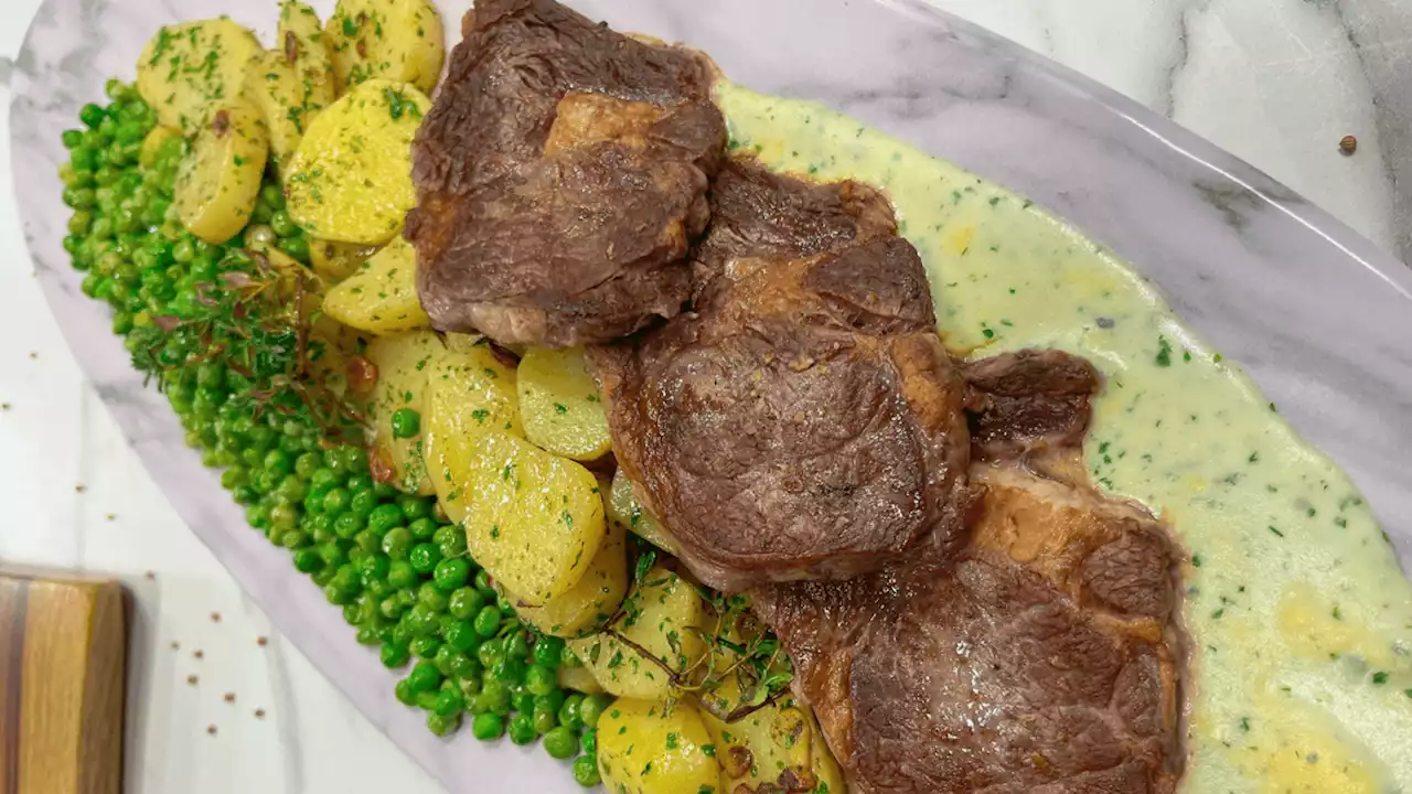 Filé de costela grelhado ao molho de gorgonzola com batata e ervilha na manteiga | Band Receitas