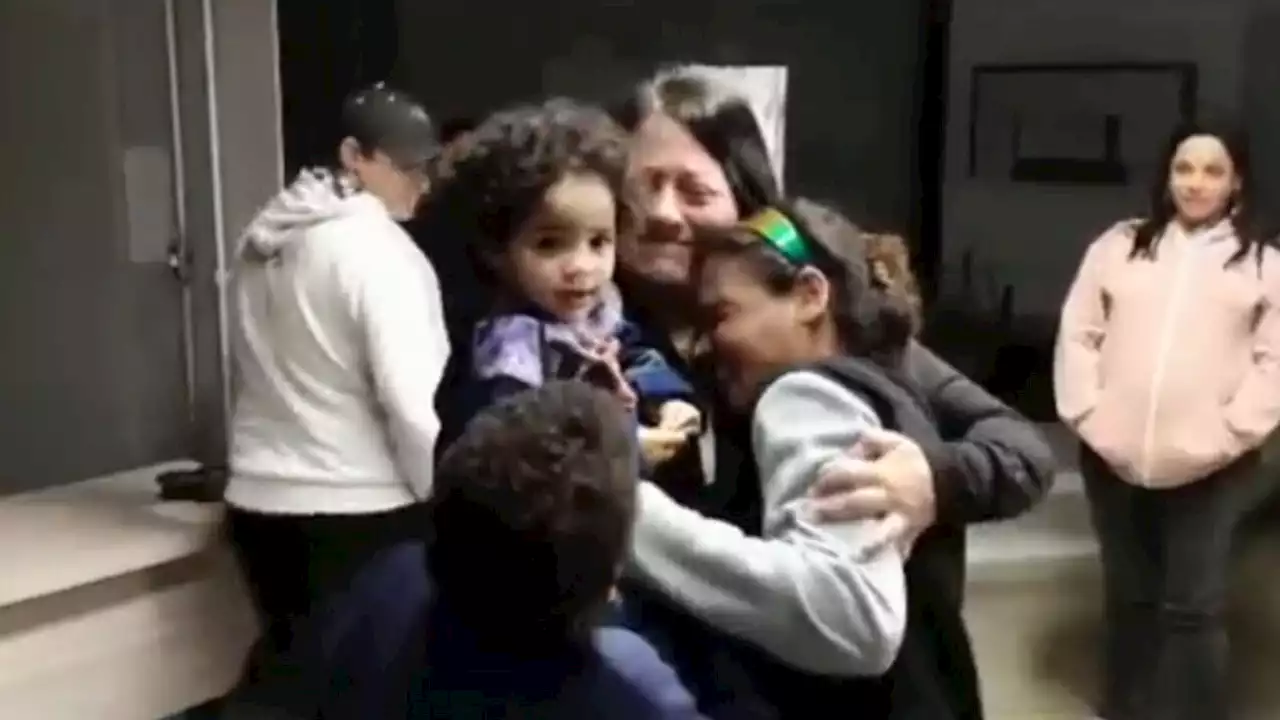 Vídeo mostra reencontro de criança sequestrada com a família em SP; assista