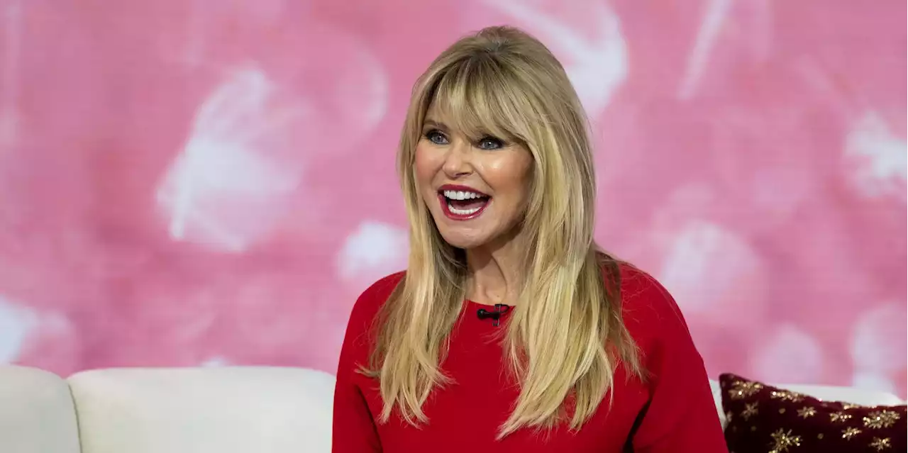 Christie Brinkley, 69, Claps Back at Commenters Who Criticized Her ‘Wrinkles’