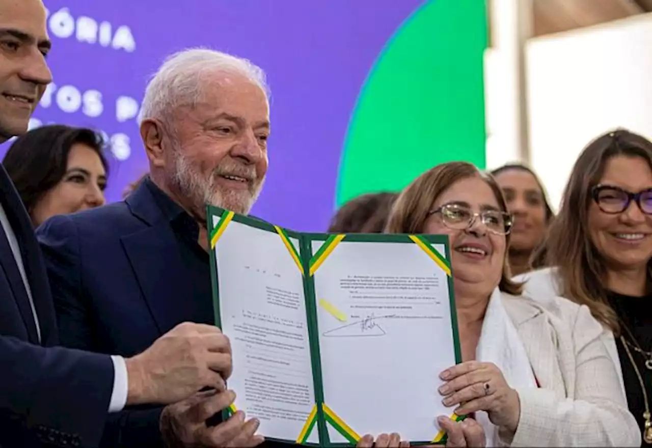 STF invalida decretos de Bolsonaro sobre armas; Lula sanciona lei de igualdade salarial - SBT News