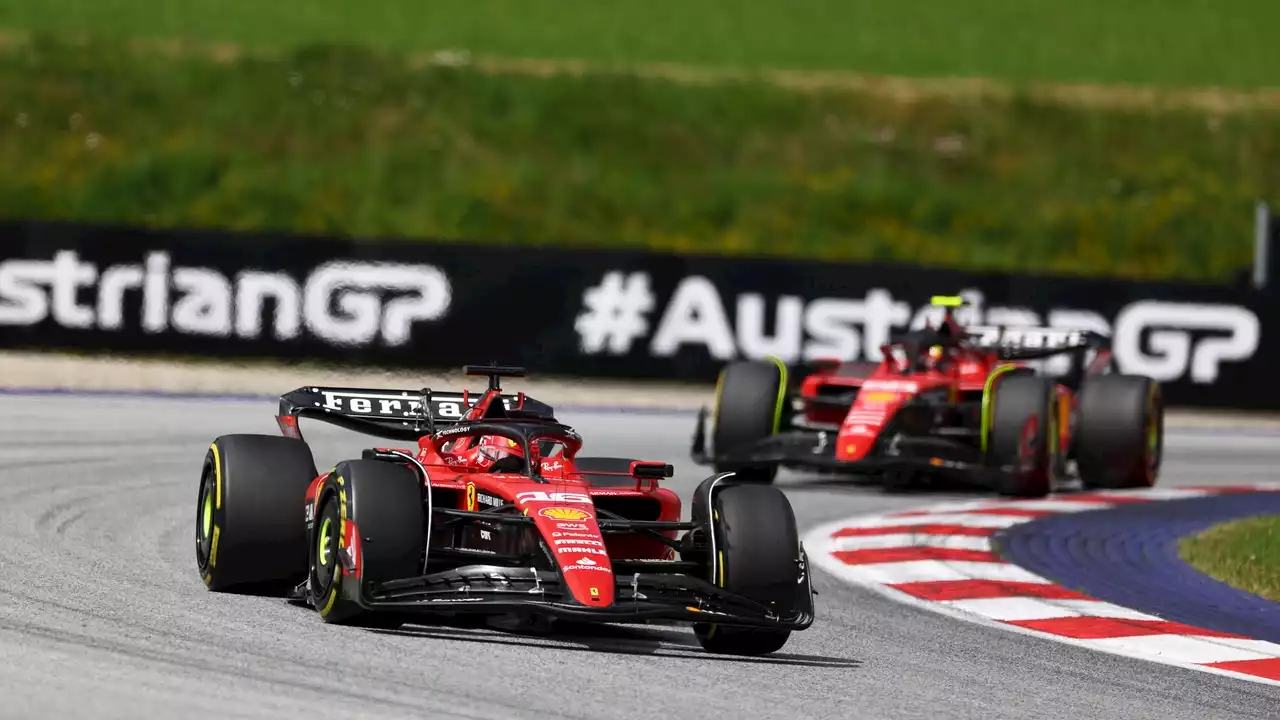 En Italia reconocen que Ferrari no fue justo con Carlos Sainz en su lucha con Leclerc