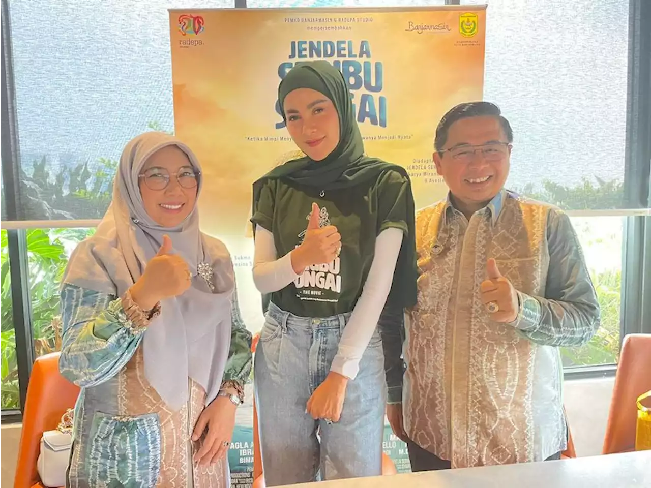 Main Film Berlatar Tanah Kelahiran, Olla Ramlan Kenang Masa Kecil