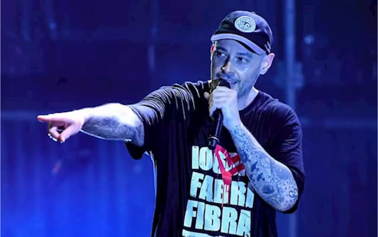 La scaletta del concerto di Fabri Fibra a Bergamo