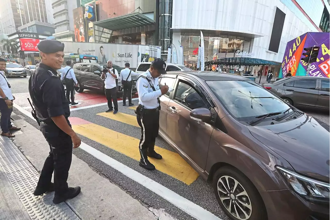 City cops will be strict with traffic laws